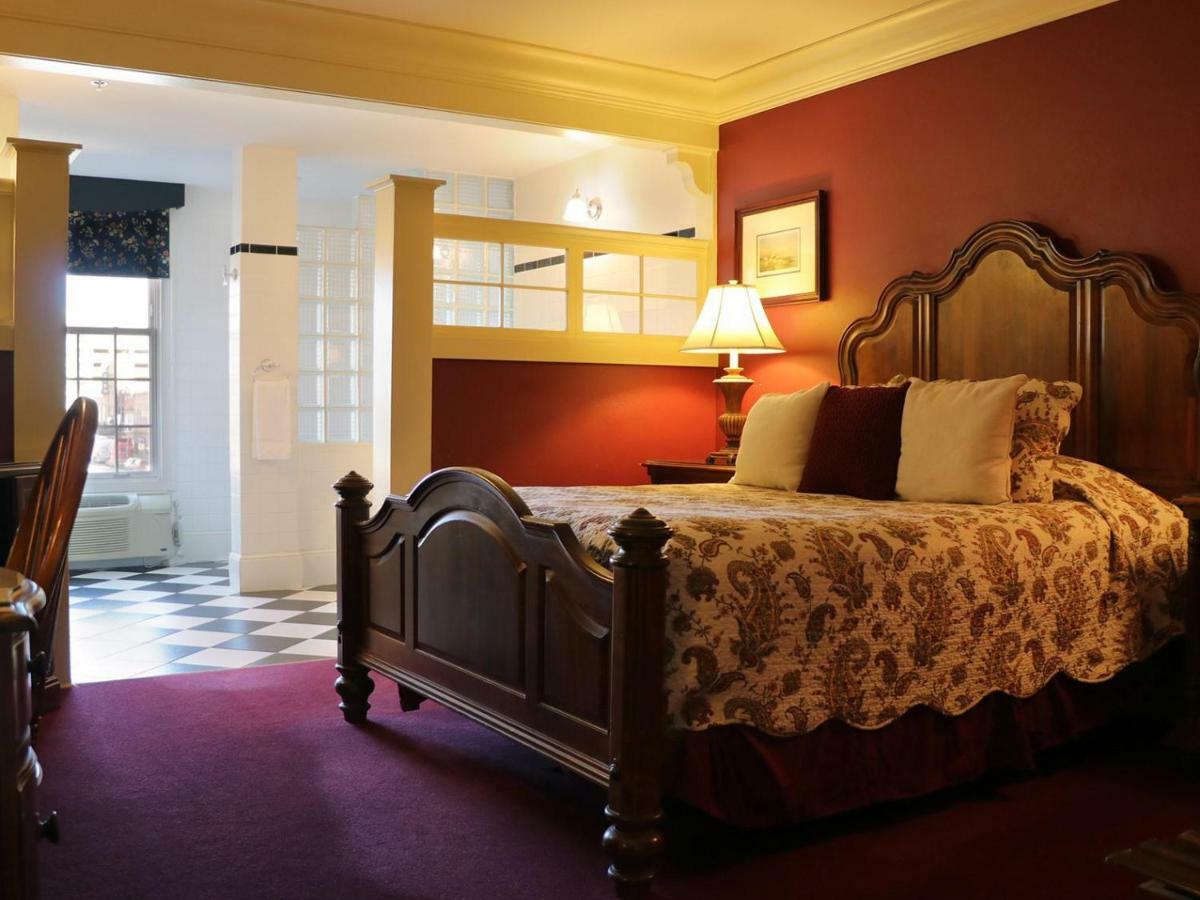 Saint Brendan'S Inn Green Bay Bilik gambar